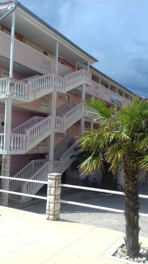 Apartment Leona Medulin Ngoại thất bức ảnh